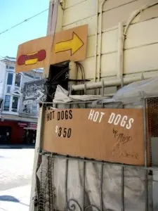 hot dog Mojo's inviting Hot Dog Alley
