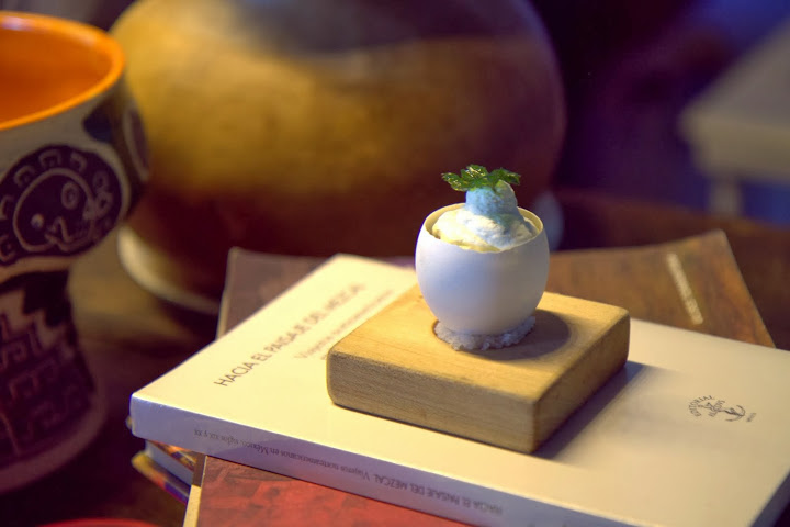 Huevos con chorizo, the artful presentation 