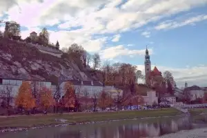 Stroll along the river