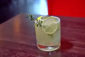 Urchin Bistrot cocktails