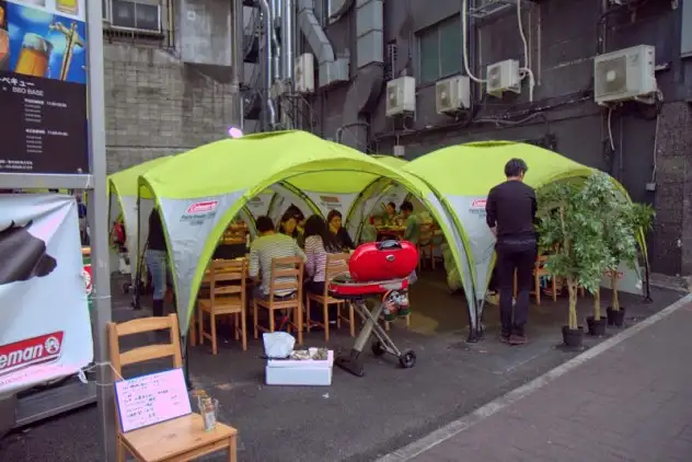 Quirky Tokyo: BBQ de Ginza, tucked between skyscrapers