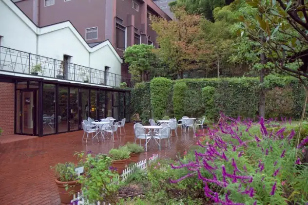 The patio outside the tasting room