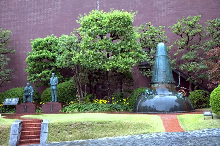 Statues of Yamazaki founders and the original still near the visitors center/tasting room