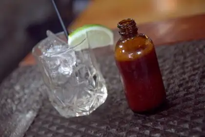 House tonic & pink gin