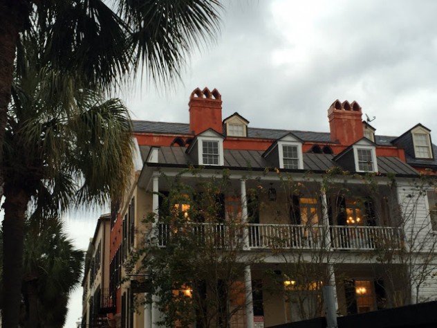 Romantic architecture and intimate streets in Charleston
