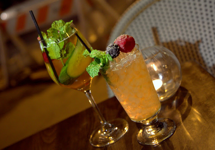 A Pimm's Cup (left) and Sherry Cobbler (right) at Dante