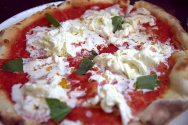 Marta's dreamy straciatella pizza in NYC