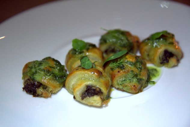 RN74's escargot croissants