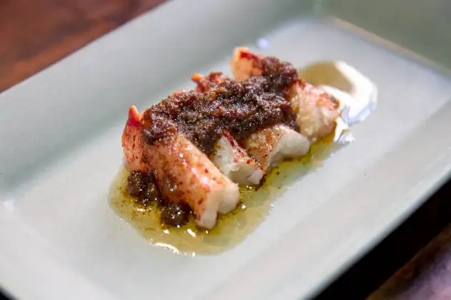 Saison's lobster claws