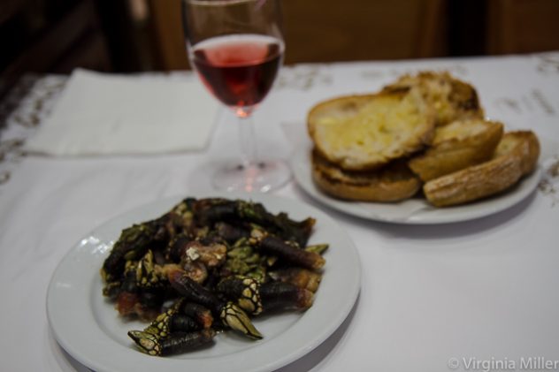 Barnacles, garlicky bread & Portuguese rose wine