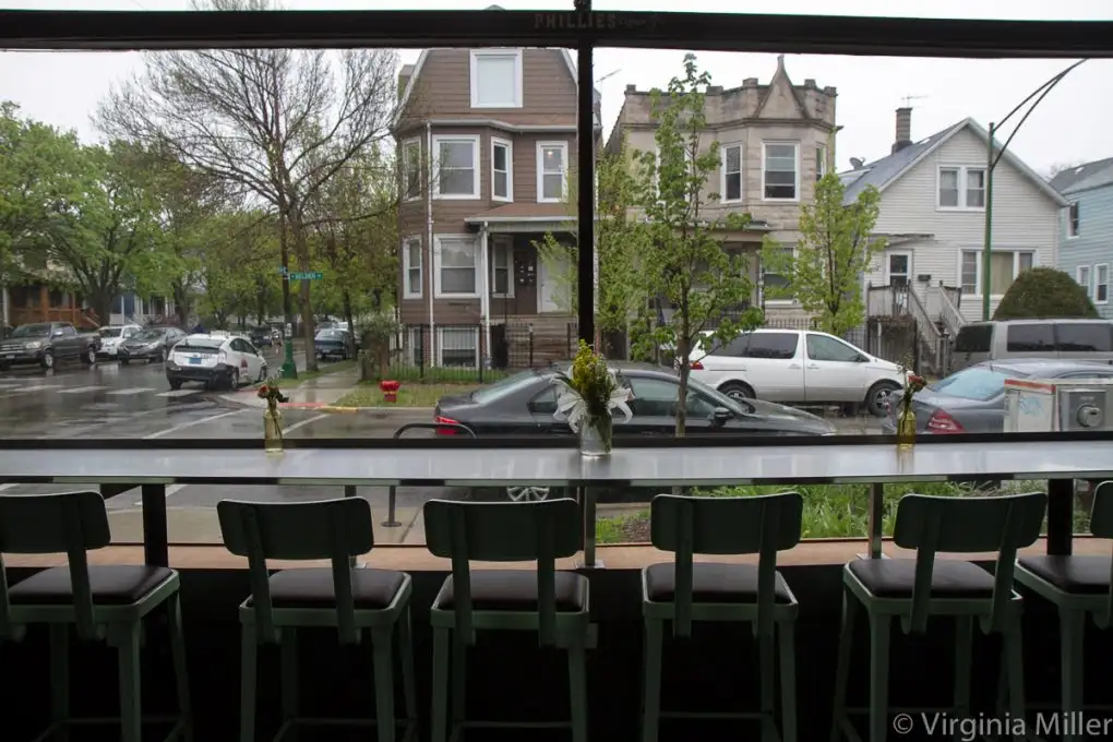 Wyler Road window seats