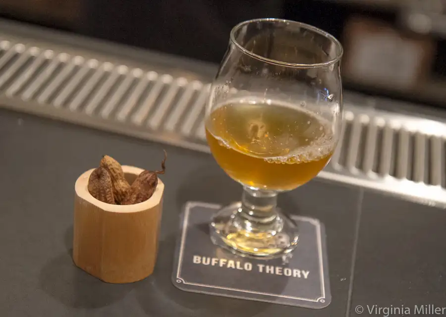 Boiled peanuts and beer